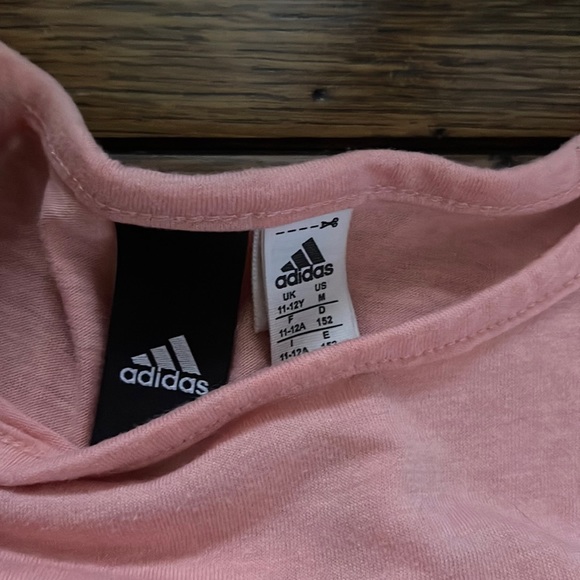 size S Adidas pink exercise t shirt - Picture 3 of 4